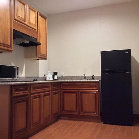 Regency Inn & Suites- Nw Houston Jersey Village Quarto foto