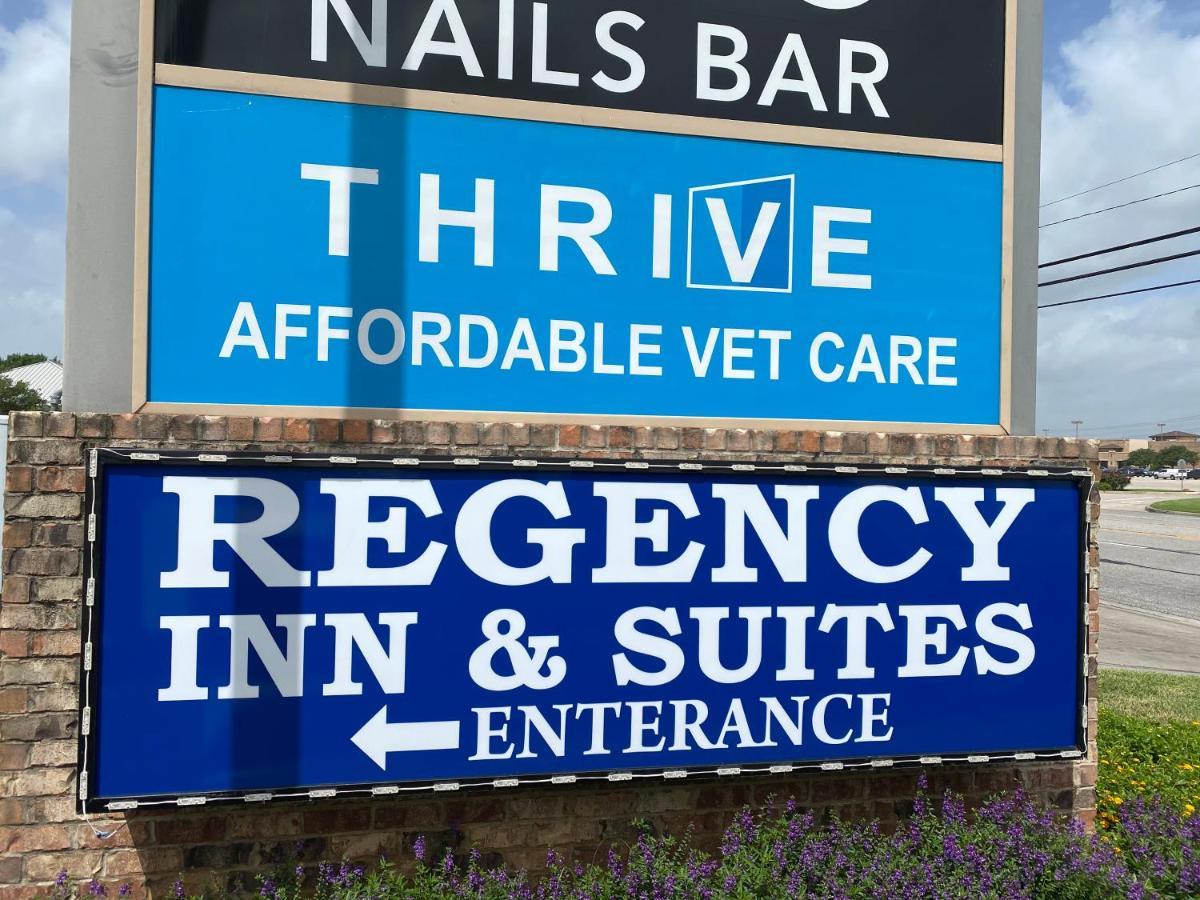 Regency Inn & Suites- Nw Houston Jersey Village Exterior foto