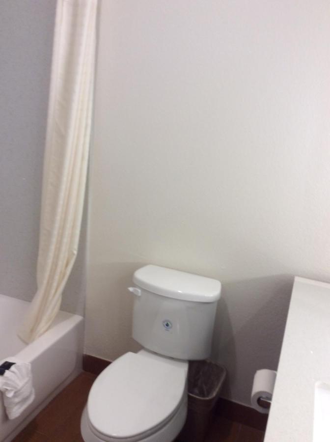 Regency Inn & Suites- Nw Houston Jersey Village Quarto foto