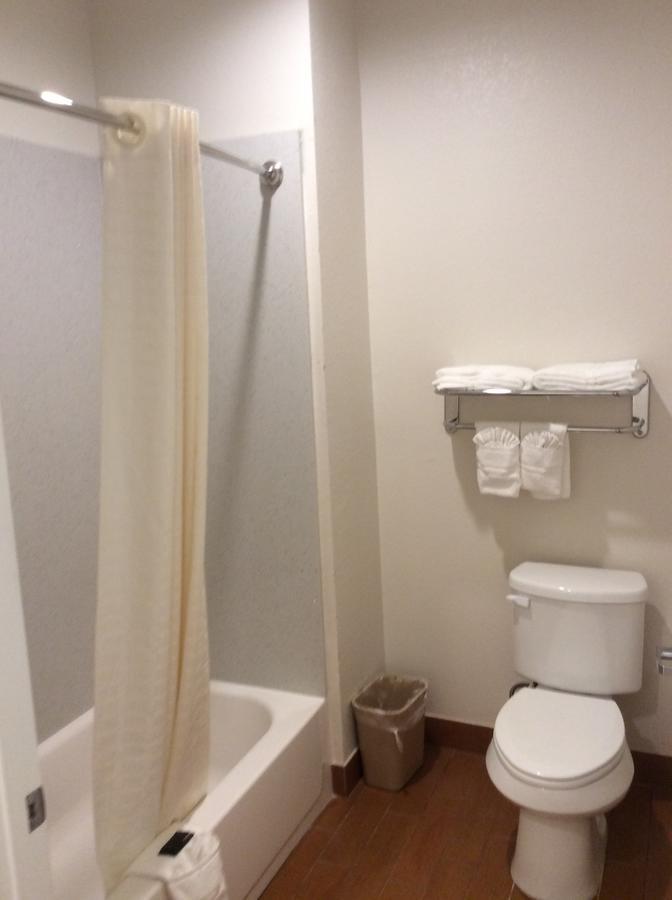Regency Inn & Suites- Nw Houston Jersey Village Quarto foto