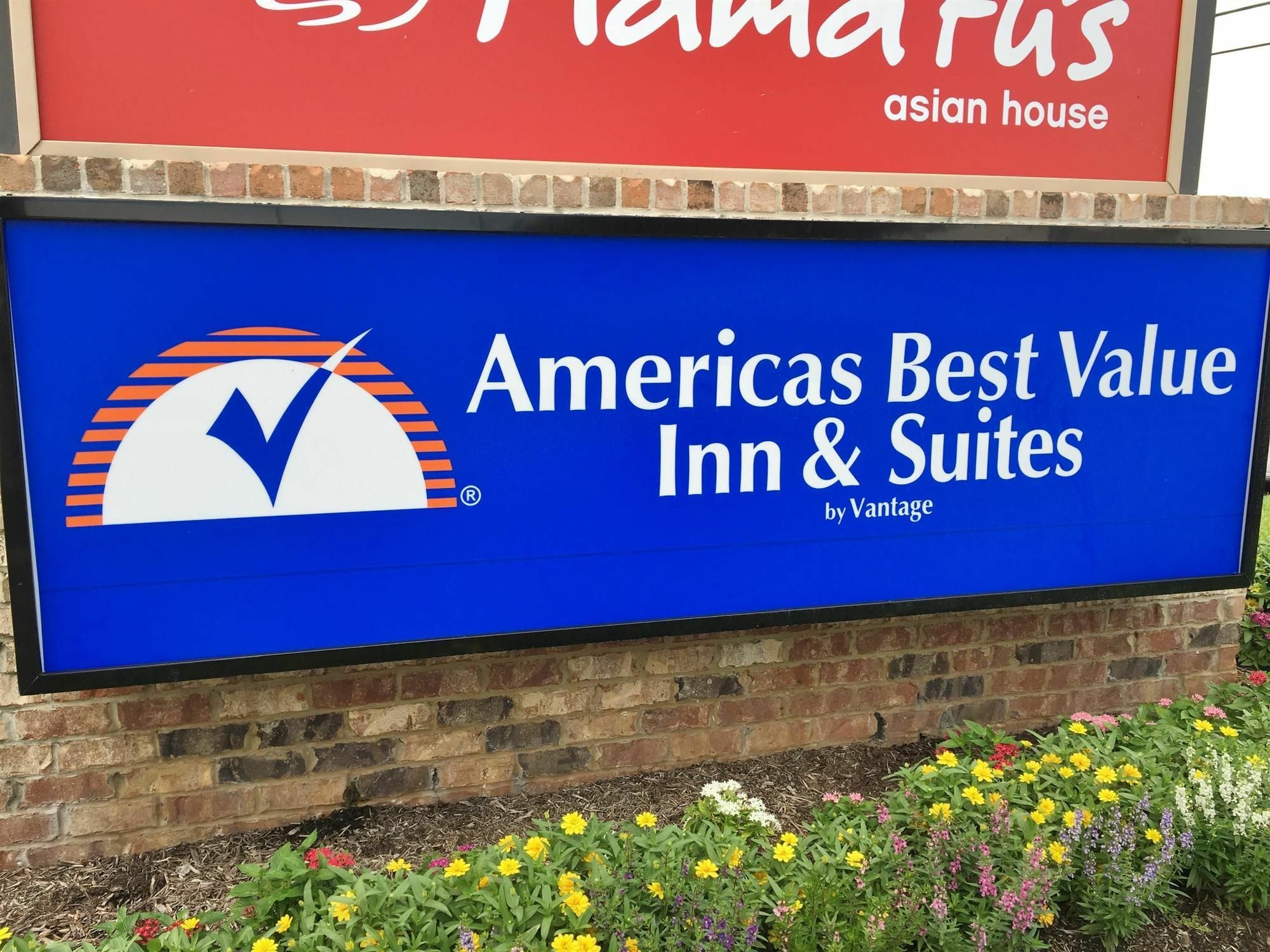 Regency Inn & Suites- Nw Houston Jersey Village Exterior foto